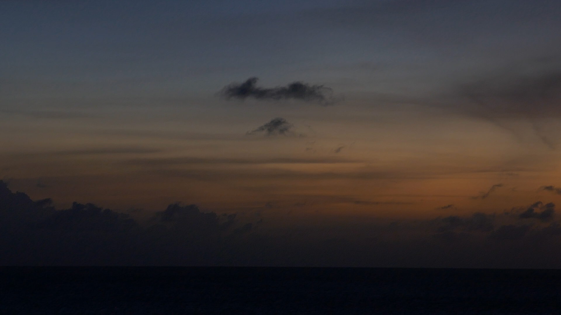 2022-11-02 17 Uhr 16 das Meer (Video)